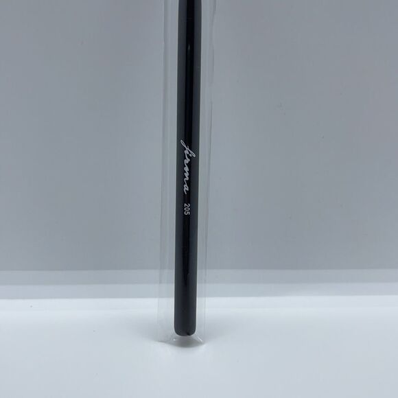 NWT Firma Beauty Precision Pencil Brush #205 - Picture 4 of 5